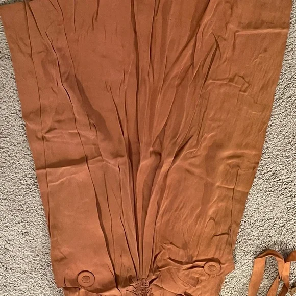 Vintage womens dress at least over 150 years old - Picture 7 of 8